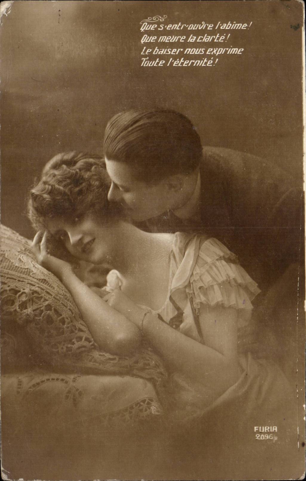 CPA Fantaisie Femme 