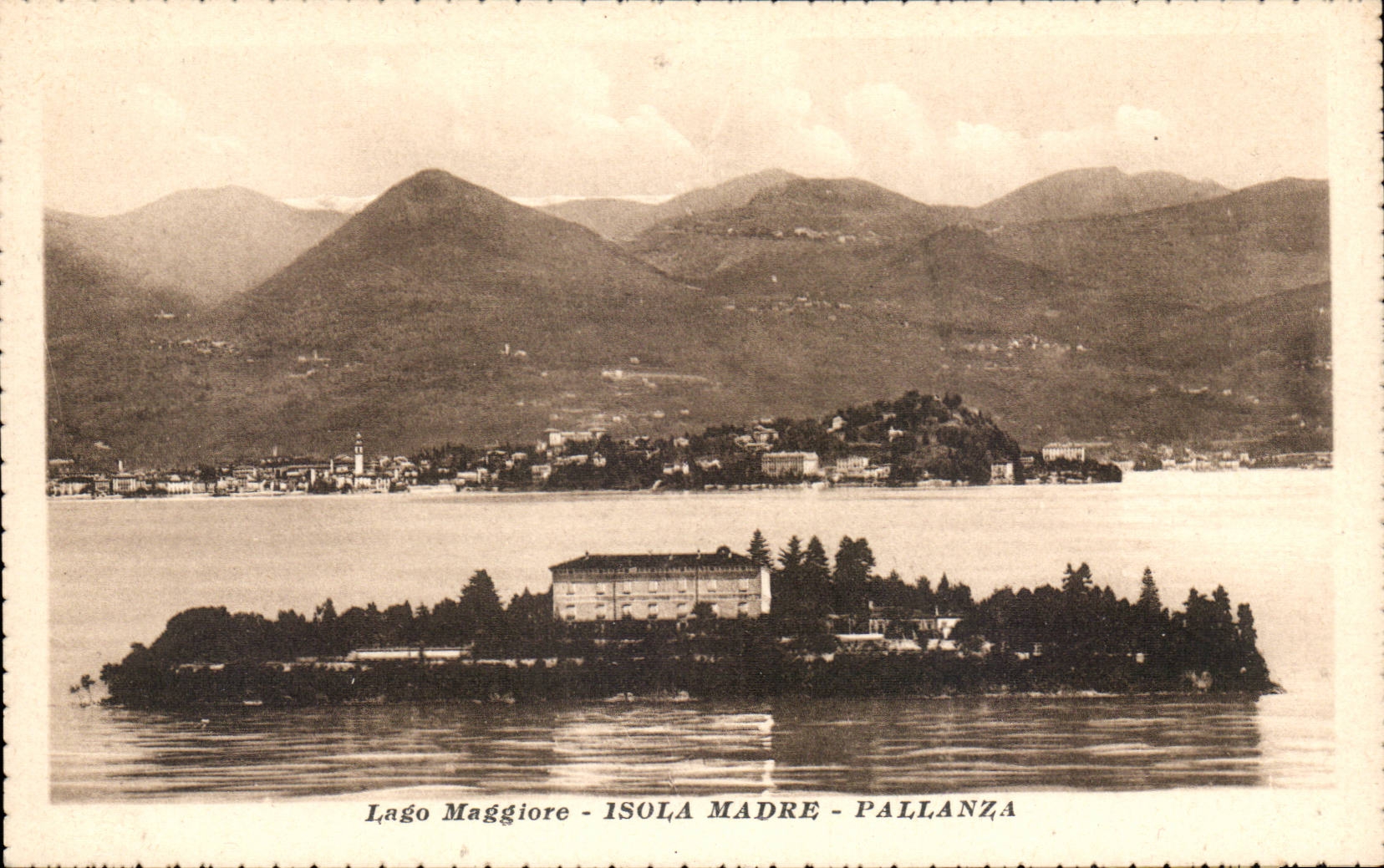 CPA Italie Italie Lago Maggiore Isola Madre Pallanza