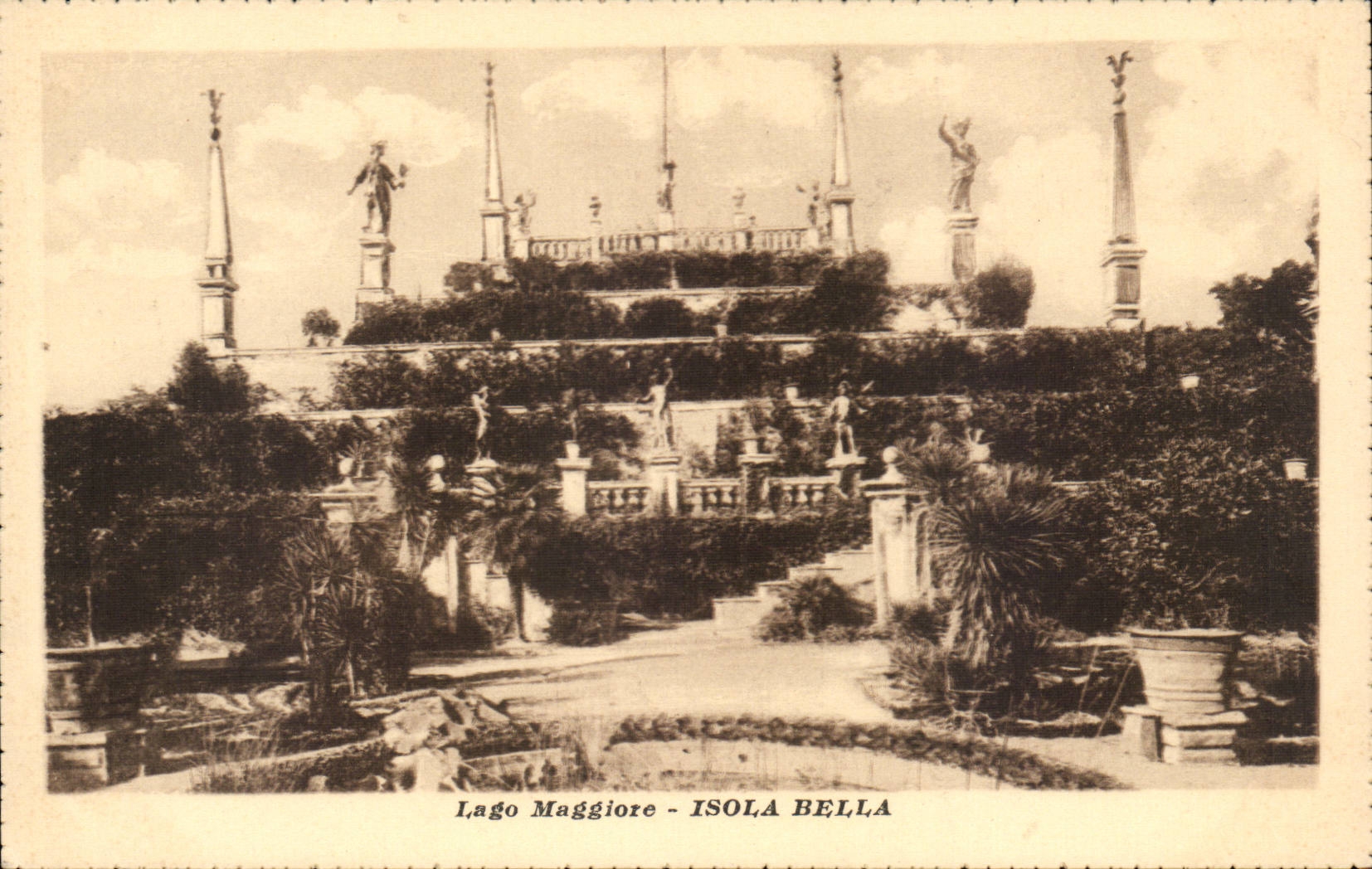 CPA Italie Italie Lago Maggiore Isola Bella