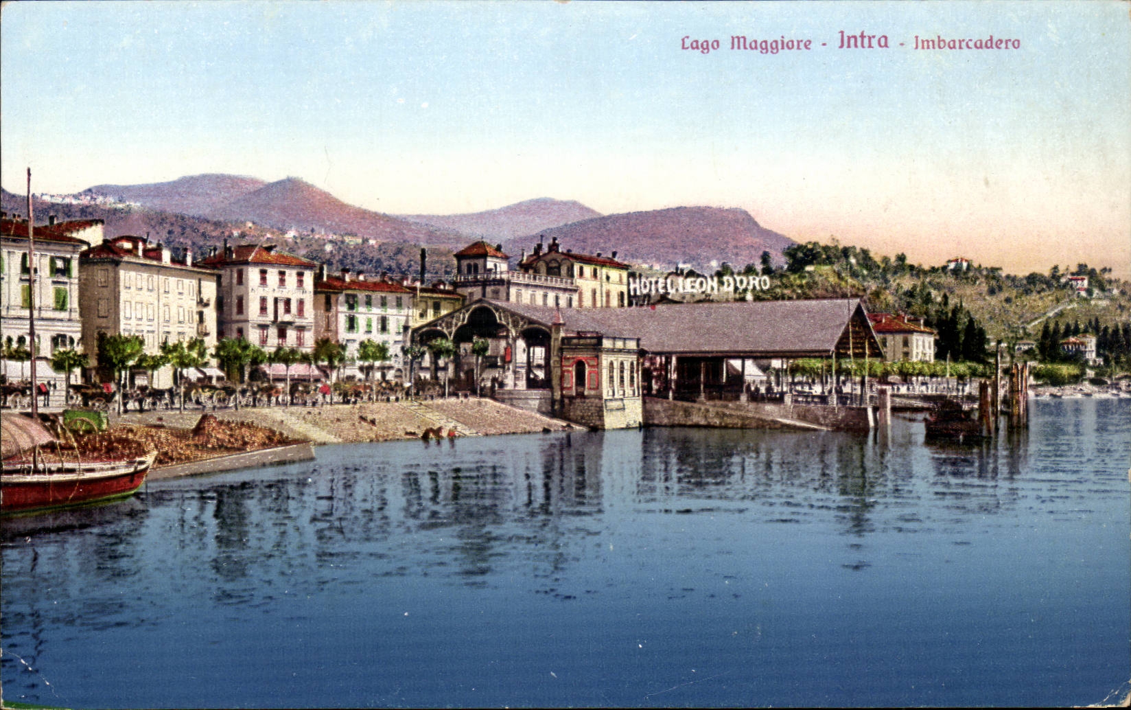 CPA Italie Italie Laggo Maggiore Intra Imbarcadero