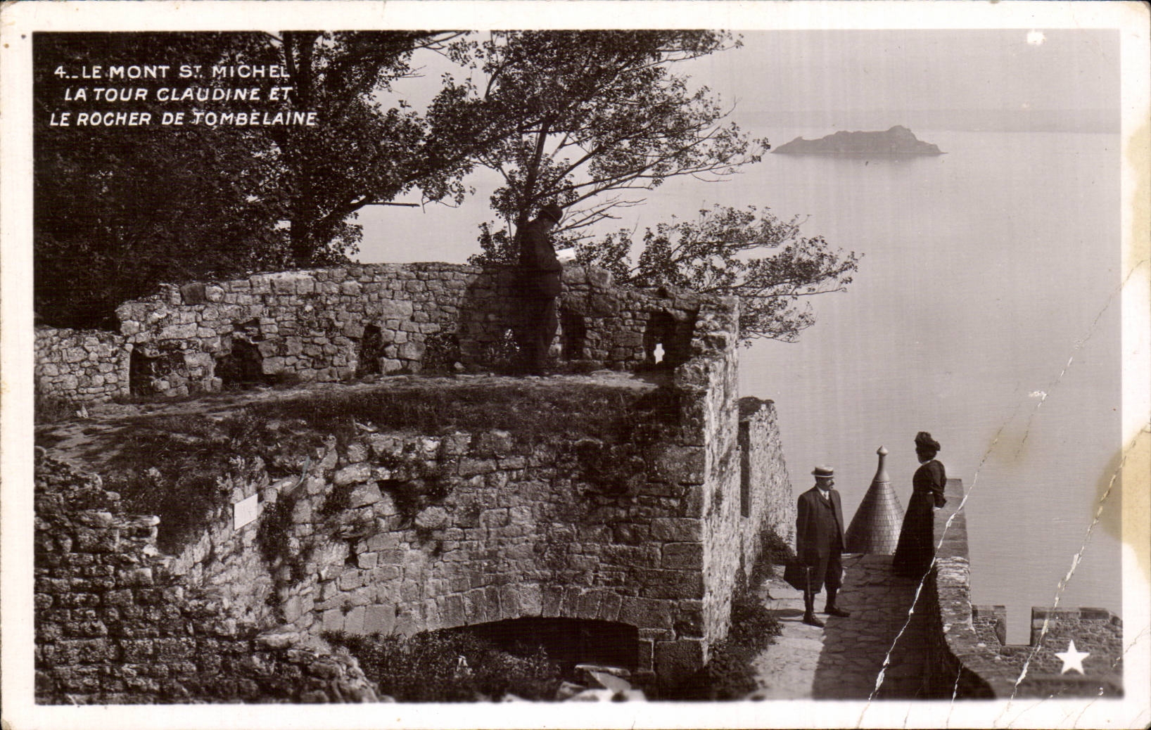 Le Mont Saint-Michel — La Tour Claudine et le Rocher de Tombelaine — Éditeur : Marine Étoule, Paris