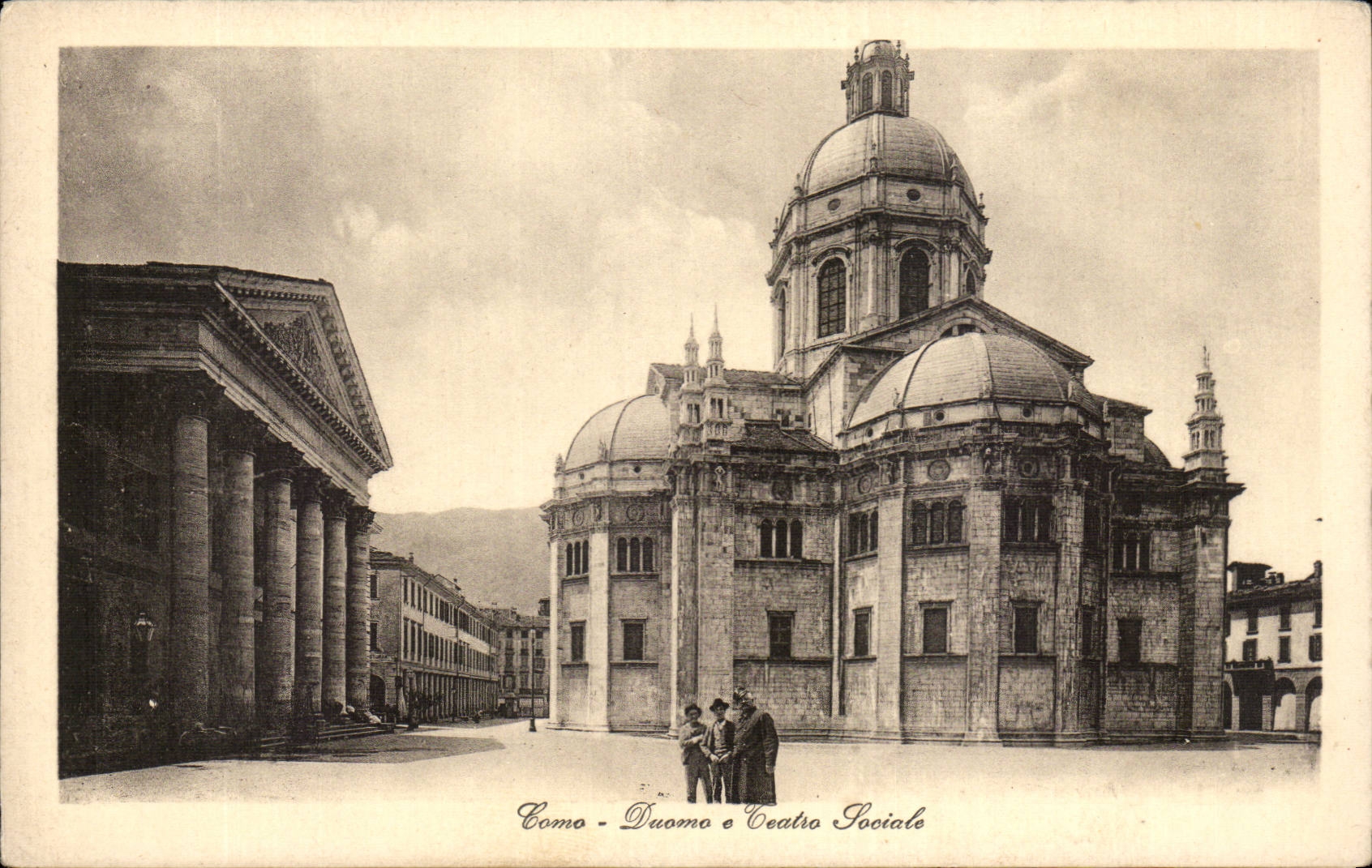 CPA Italie italia Como Duomo e teatro socaile