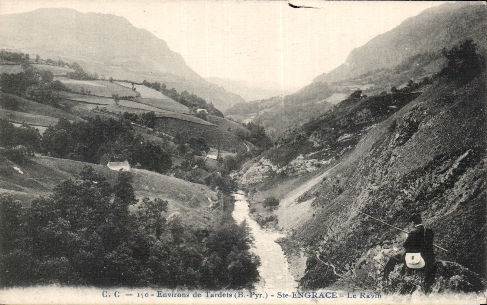 CPA Environs de Tardets Ste Engrace Le Ravin pecheur