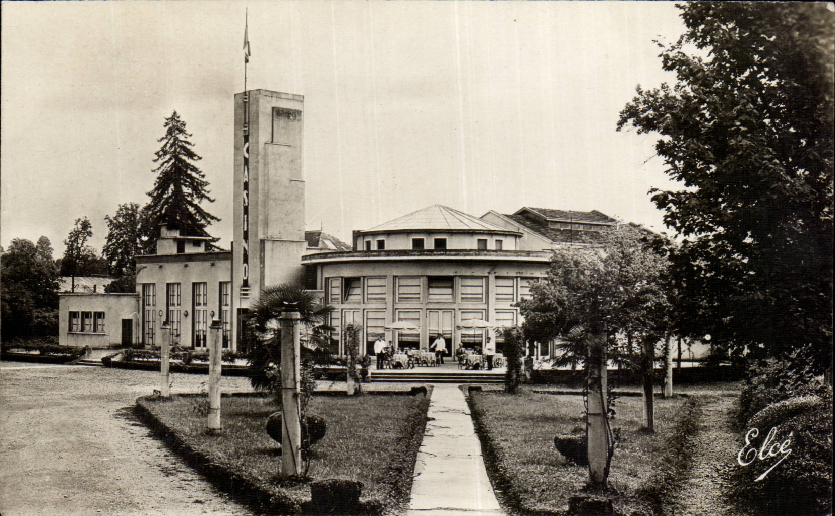 CPA SAlies de Bearn Le casino et le jardin