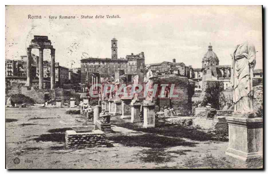CPA Italie Italia Roma Foro Romano Statue delle Vestali