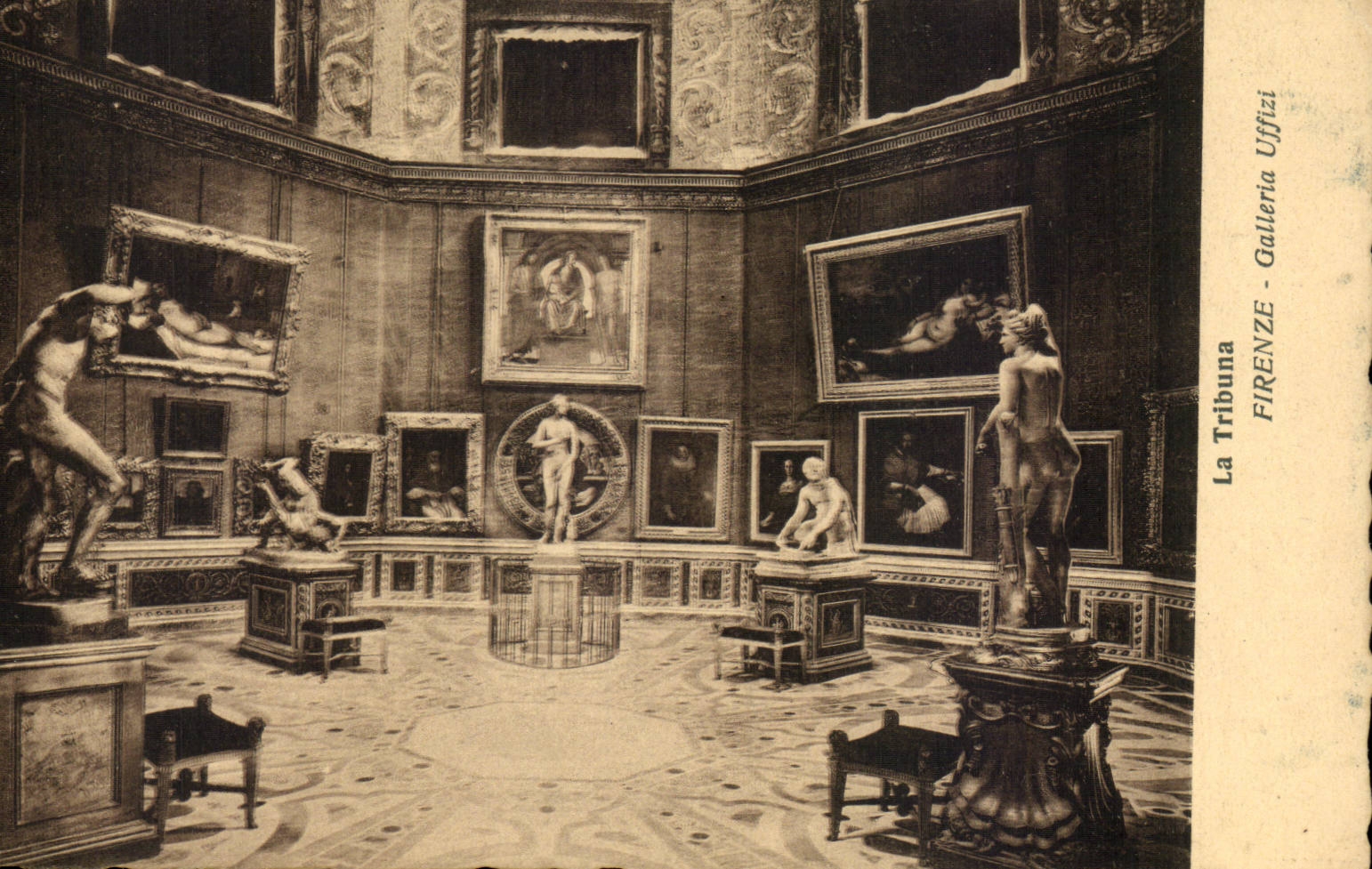 CPA Italie Italia La Tribuna Firenze Galleria Uffizi