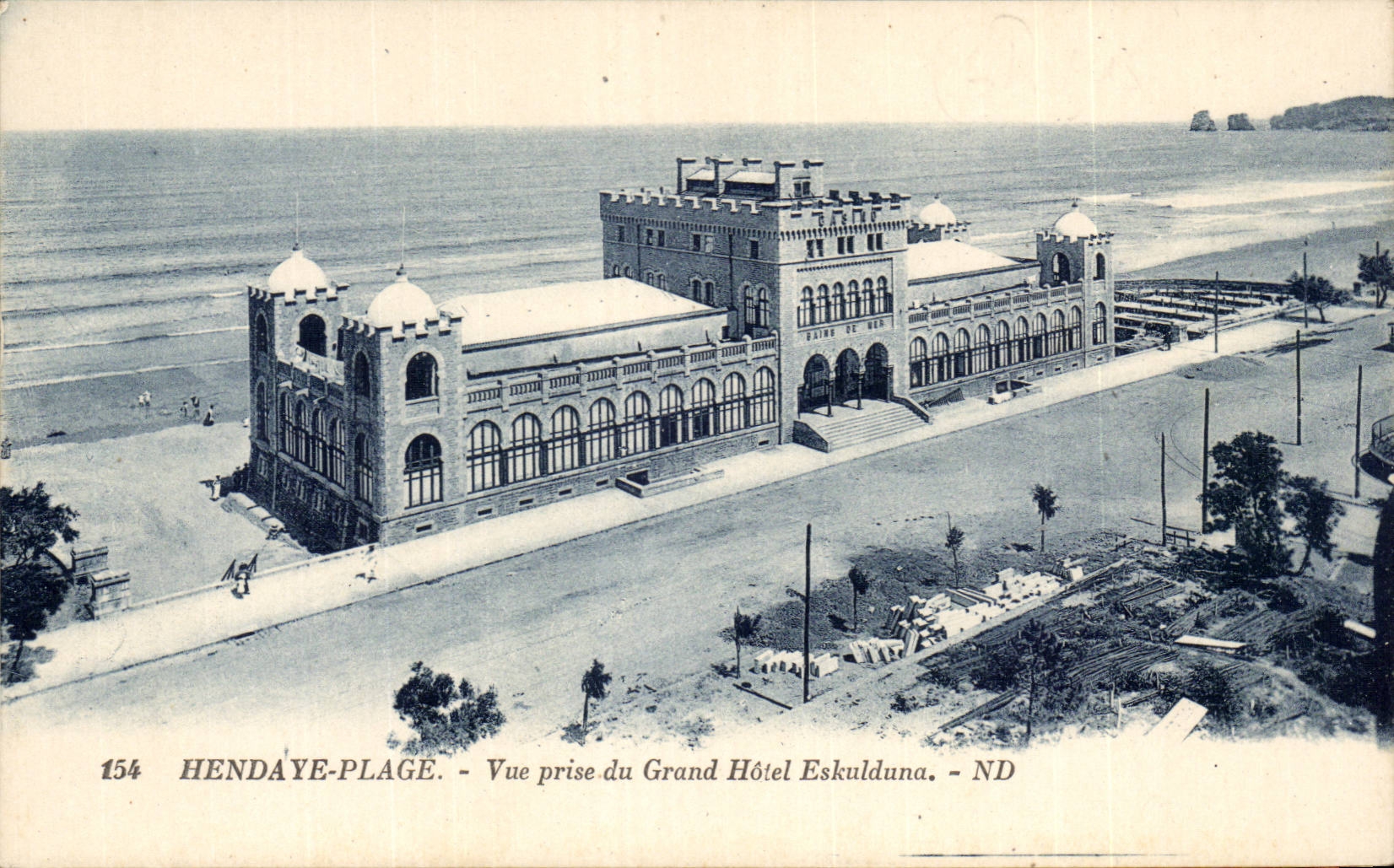 CPA Hendaye Vue prise du grand hotel Eskulduna