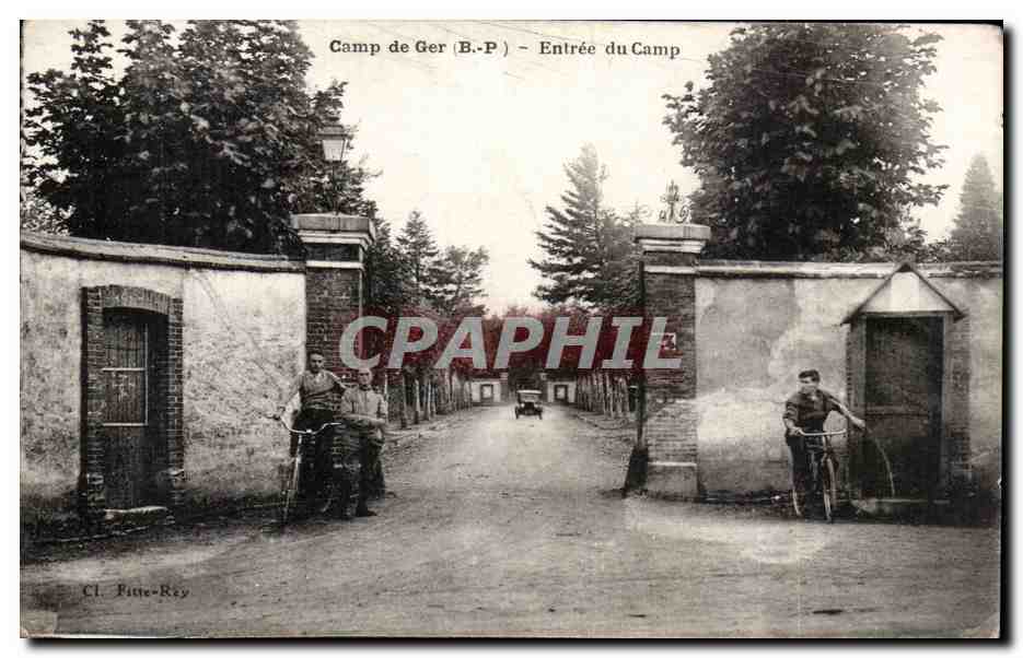 Camp de Ger (B.-P.) — Entrée du Camp — Cl. Fitte-Rey