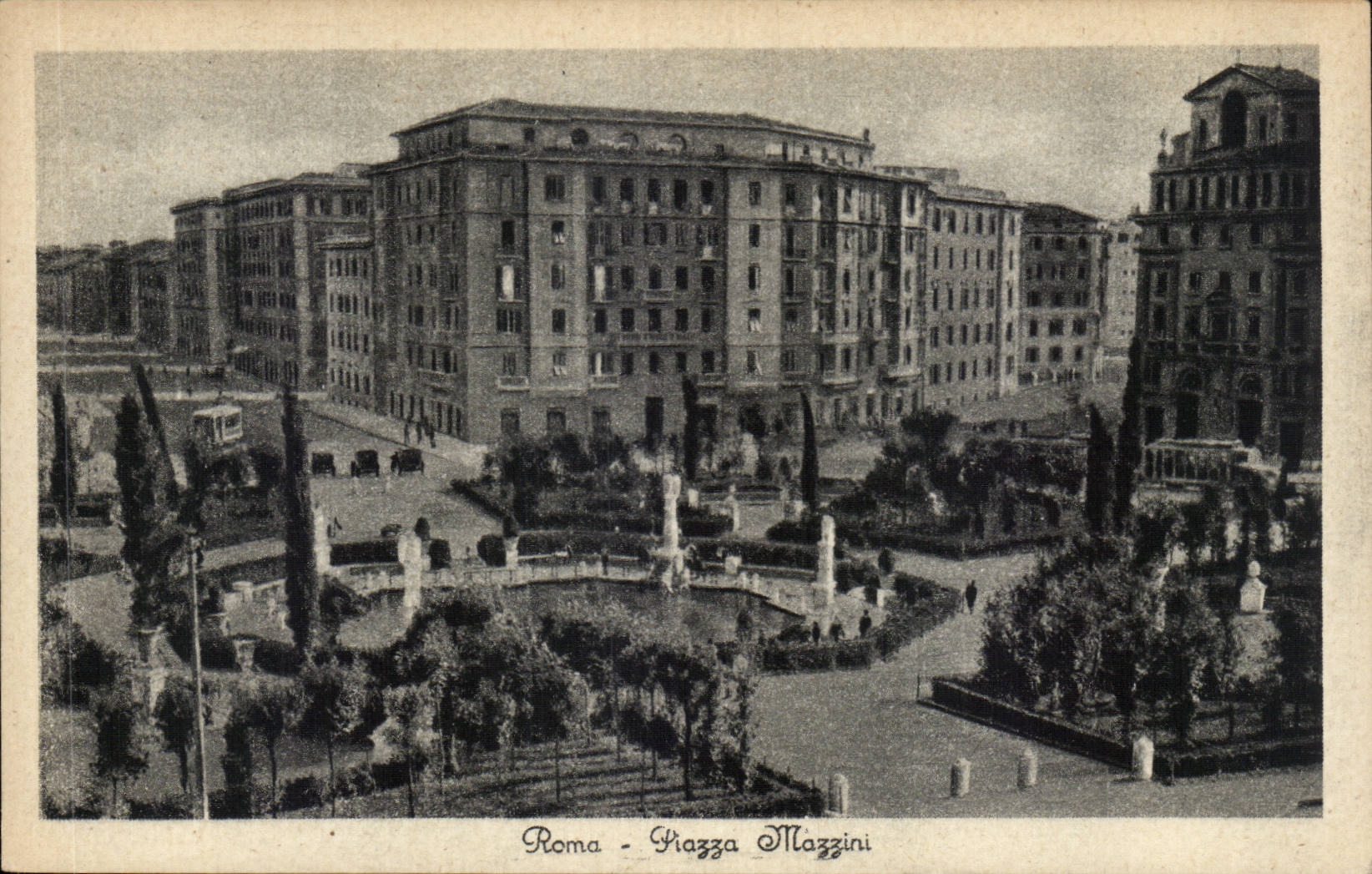 CPA Italie Italia Roma Piazza Mazzini