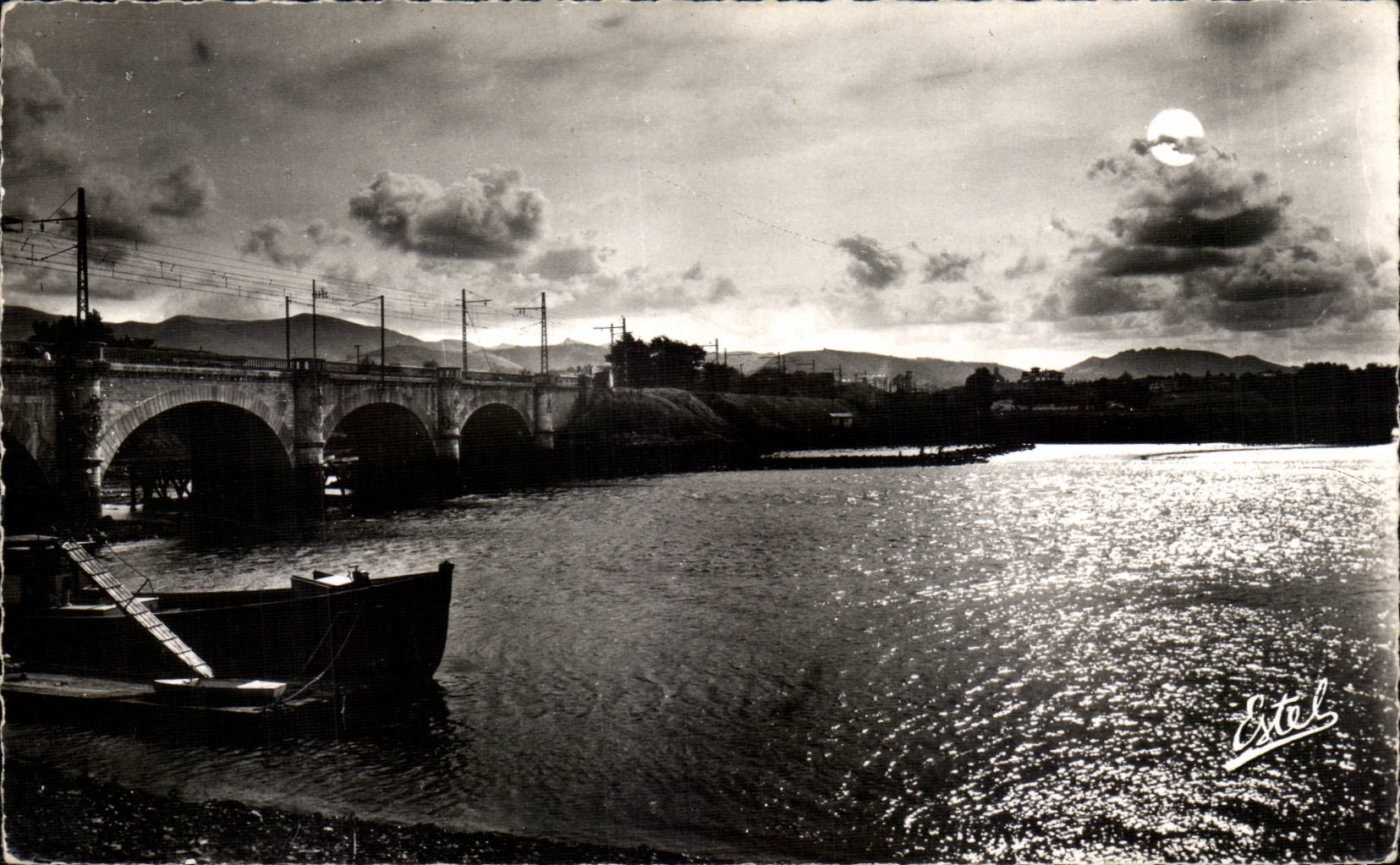 Hendaye - La Bidassoa et le Pont International au clair de lune — Éditions de Lune, n°3309