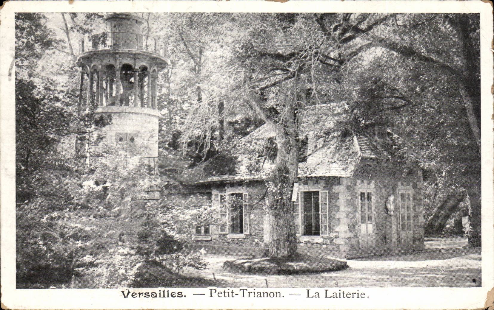 CPA Versailles Petit Trianon La laiterie