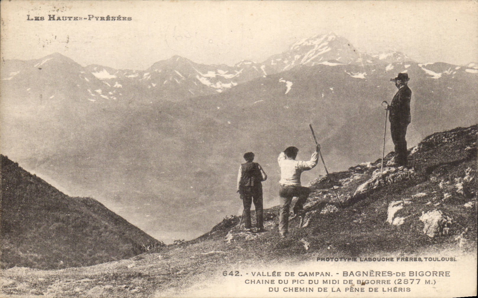 Vallée de Campan - Chaine du Pic du Midi de Bigorre (2877 m) — Les Hautes-Pyrénées — Phototypie Labouche Frères, Toulouse