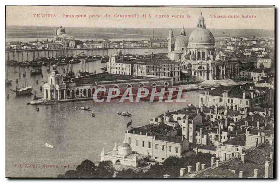 CPA Italie Italia Venezia Panorama preso dal Campanile di S MArco verso la Chiesa della Salute