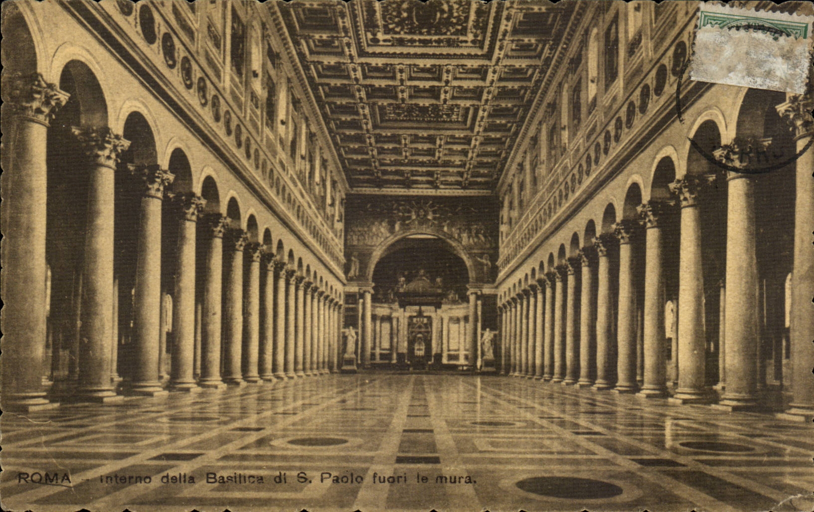 CPA Italie Italia Roma Interno della basilica di S Paolo fuori le mura