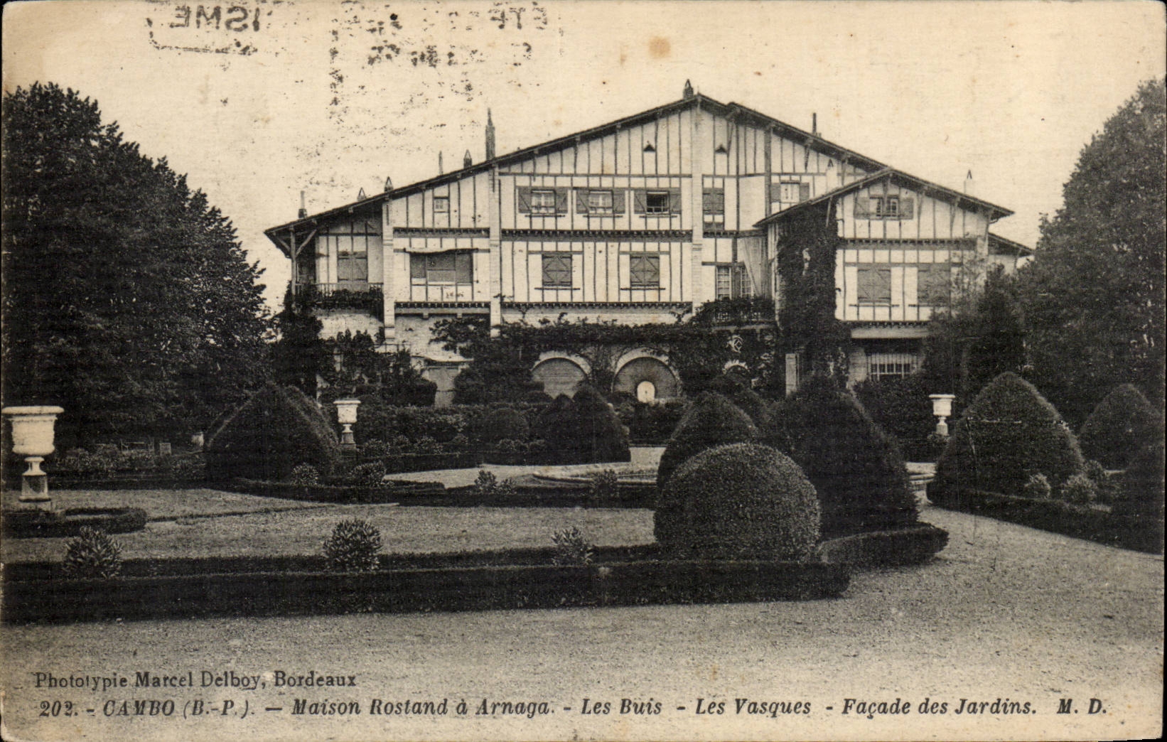 CPA CAmbo Maison Rostand a Arnaya Les Buis Les Vasques Facade des jardins