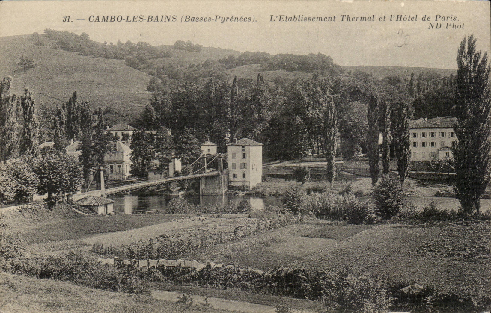 Cambo-les-Bains (Basses-Pyrénées) — L'Établissement Thermal et l'Hôtel de Paris — ND Phot