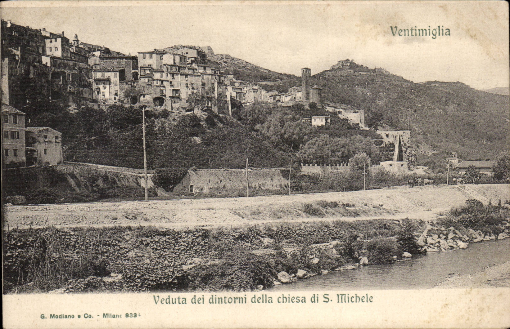 CPA Italie Italia VEntimiglia Veduta dei dintorni della chiesa di S Michele