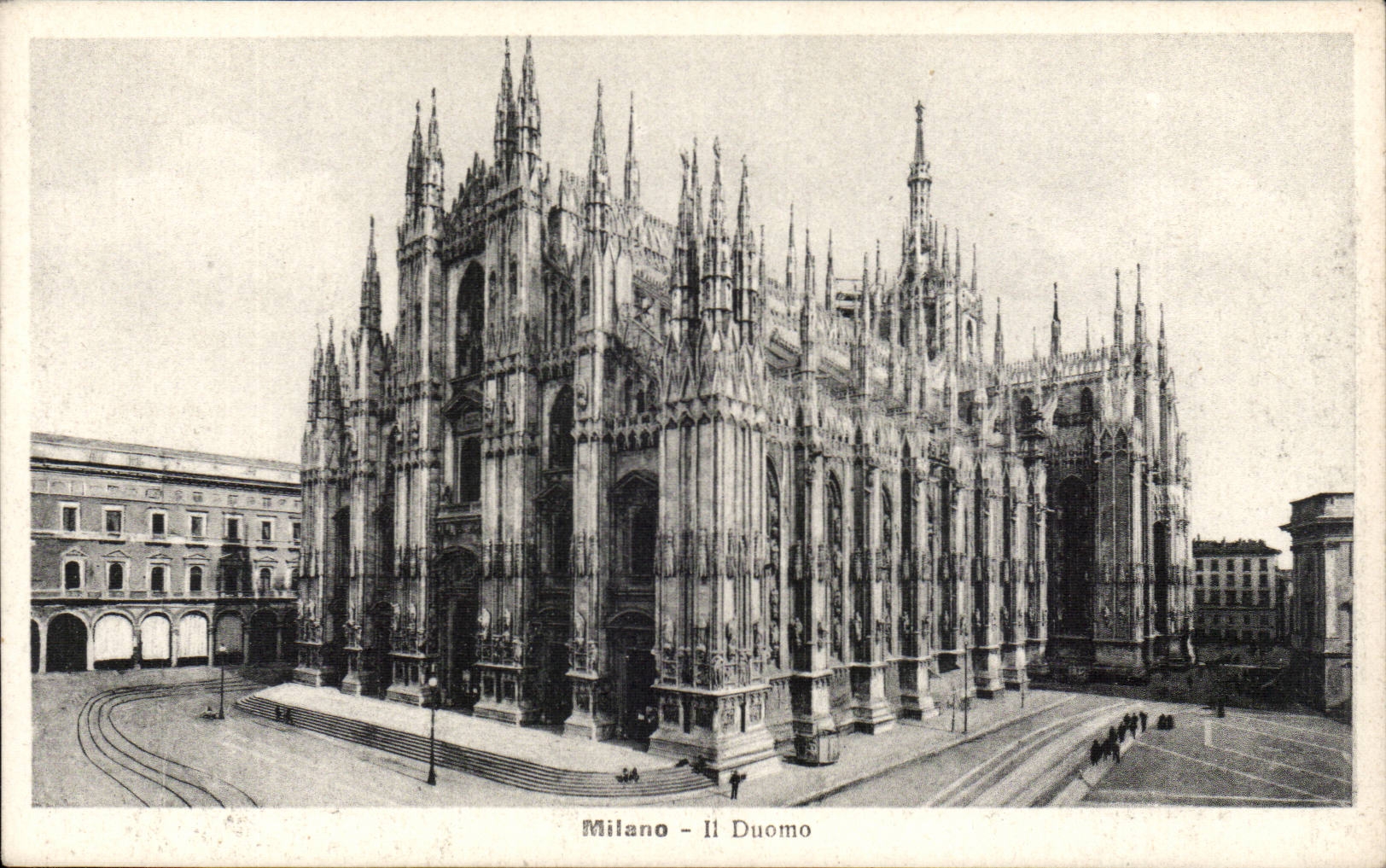CPA Italie Italia Milano Il Duomo
