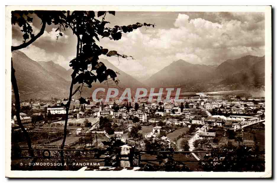 CPA Italie Italie Domossola Panorama