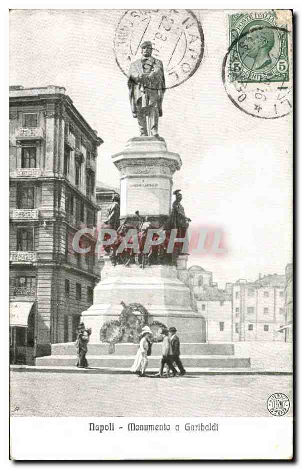 CPA Italie Italie Napoli Monumento a Garibaldi