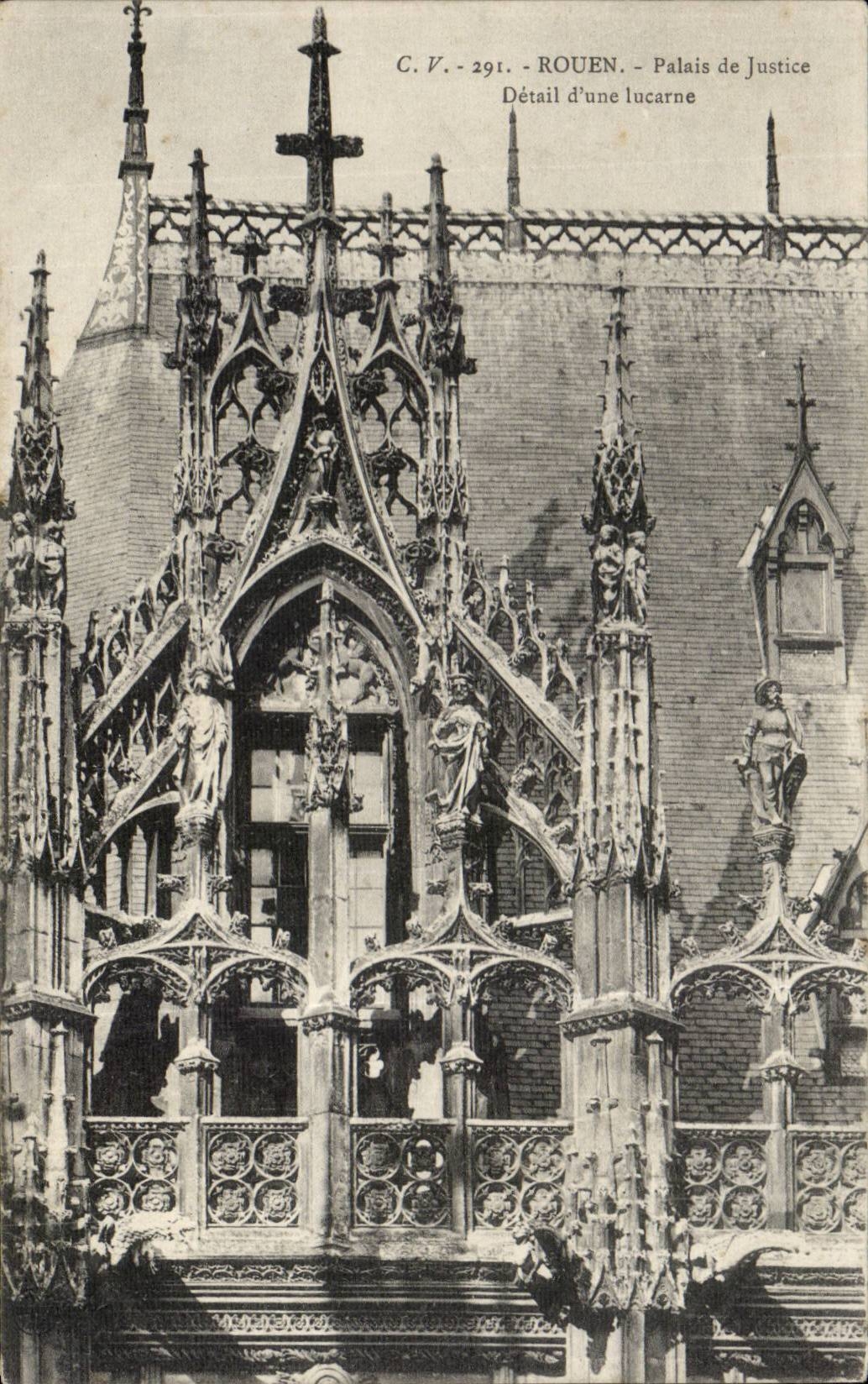 CPA Rouen Palais de justice Detail d'une lucarne