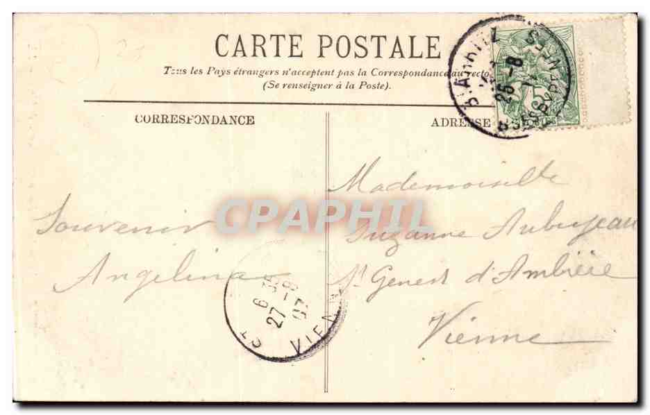CPA Biarritz Eglise Sainte Eugenie Sortie de messe — Verso