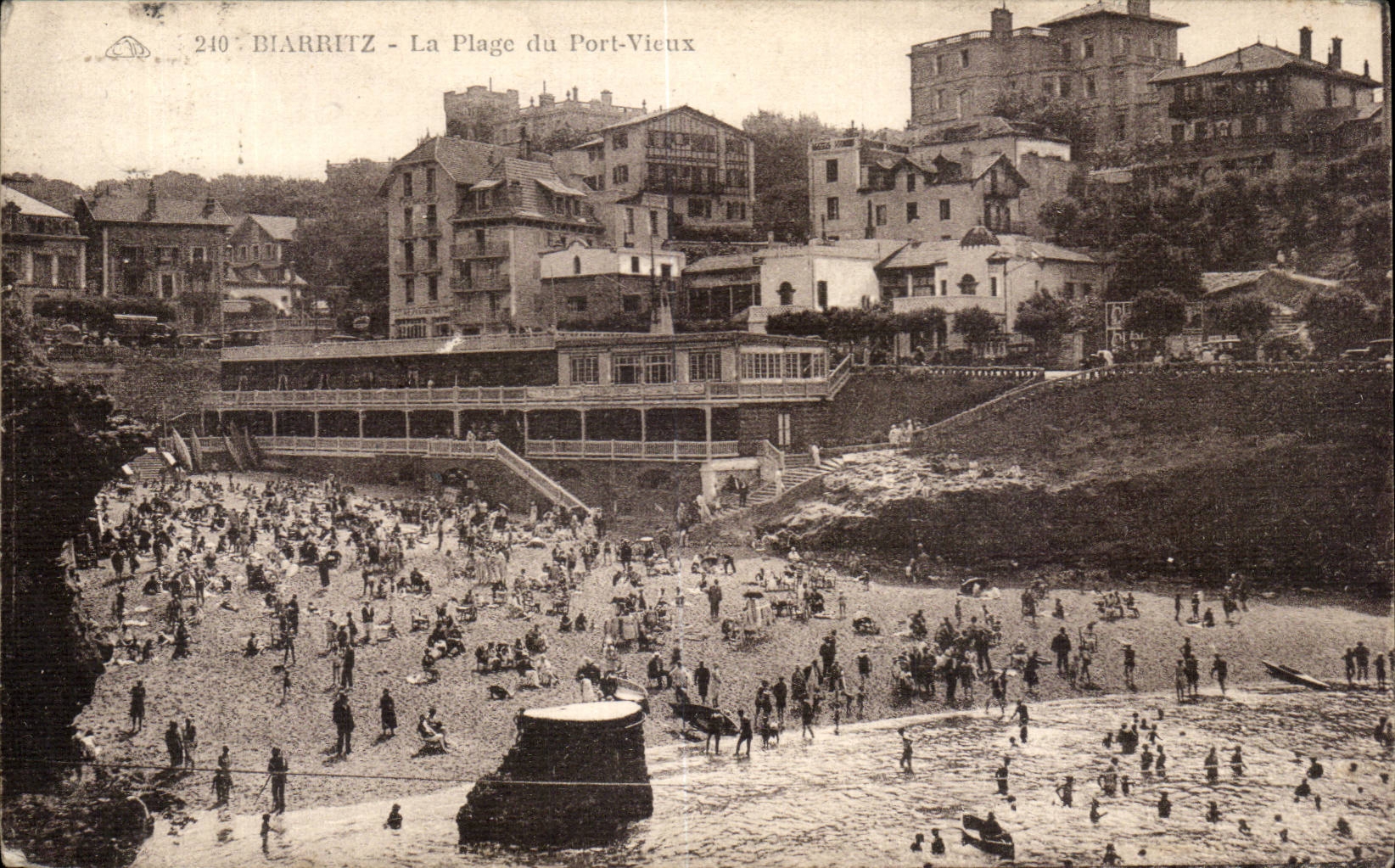 Biarritz - La Plage du Port-Vieux — éditeur anonyme, n° 240