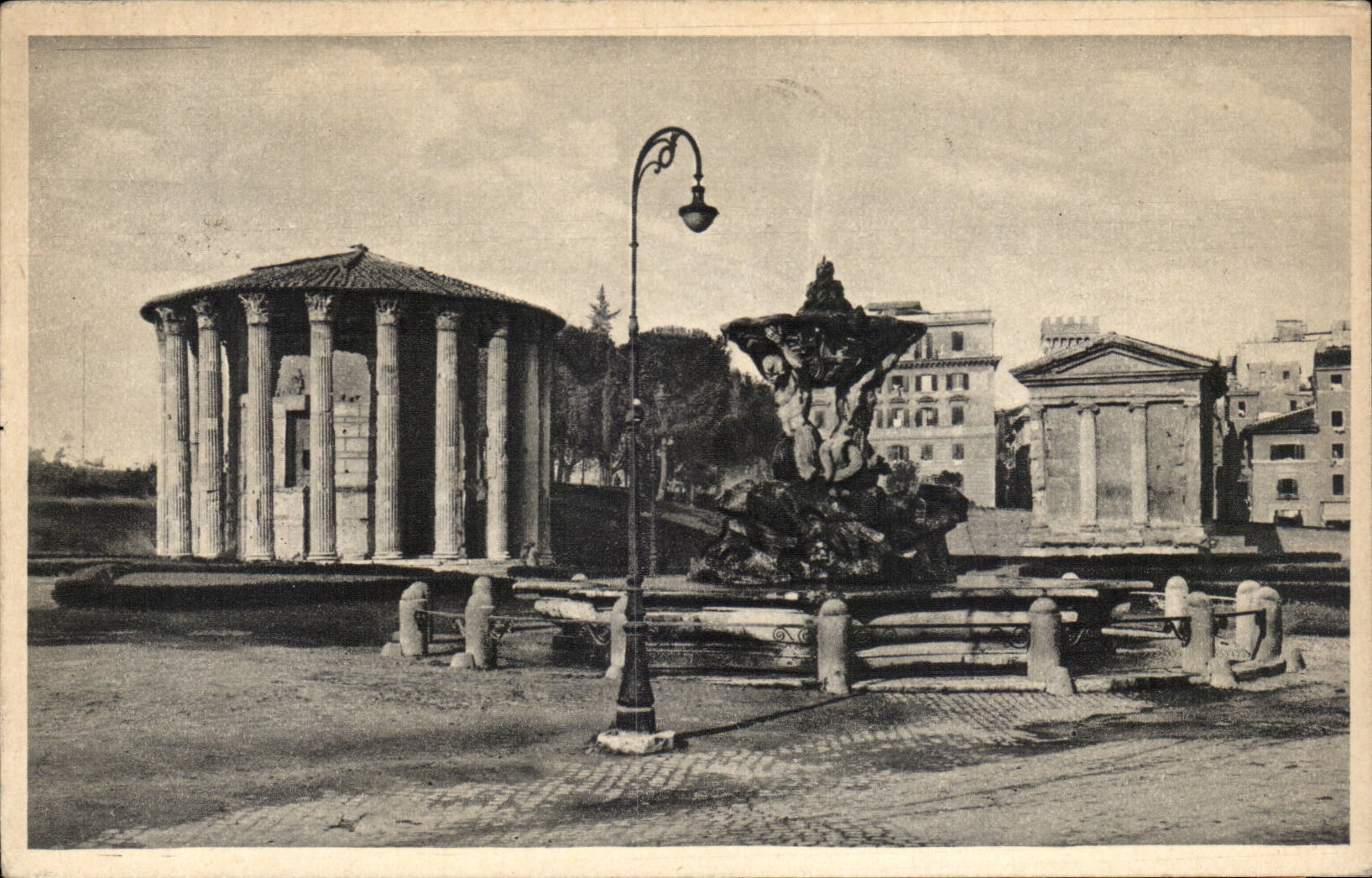 CPA Italie italia Roma Tempio du Veste