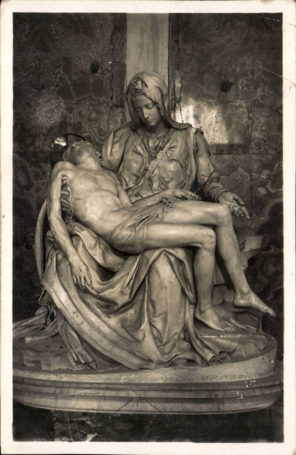 CPA Italie Italia La Pieta di michelangelo 