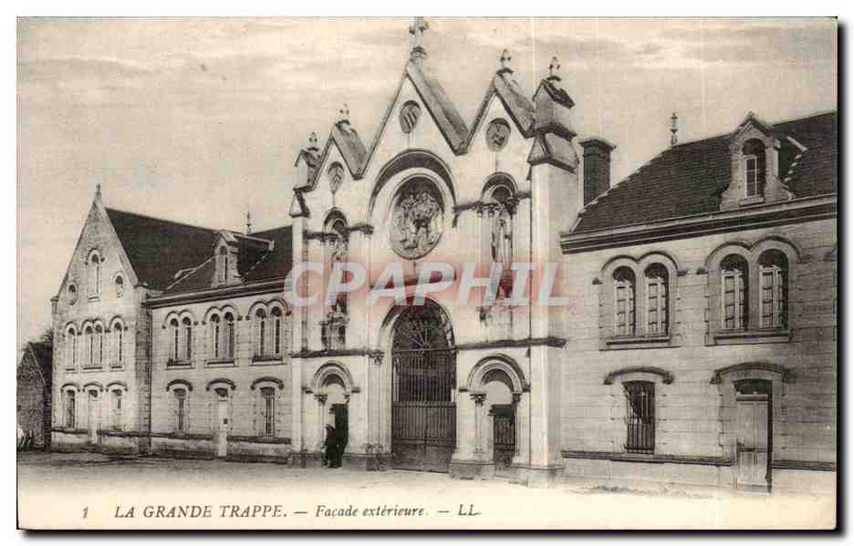 CPA La Grande Trappe Facade exterieure