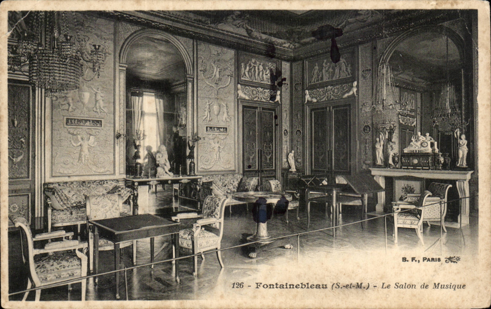 Fontainebleau (S.-et-M.) - Le Salon de Musique — B. F., Paris, n° 126