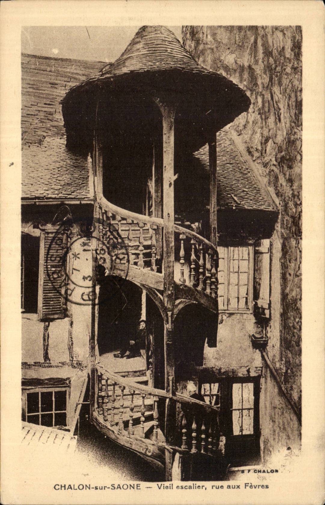 CPA Chalon sur Saone Vieil escalier rue aux Fevres
