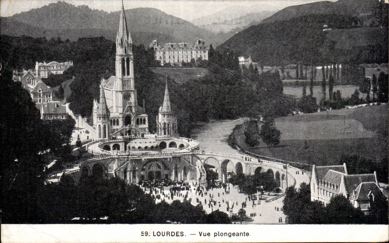 CPA Lourdes Vue plongeante