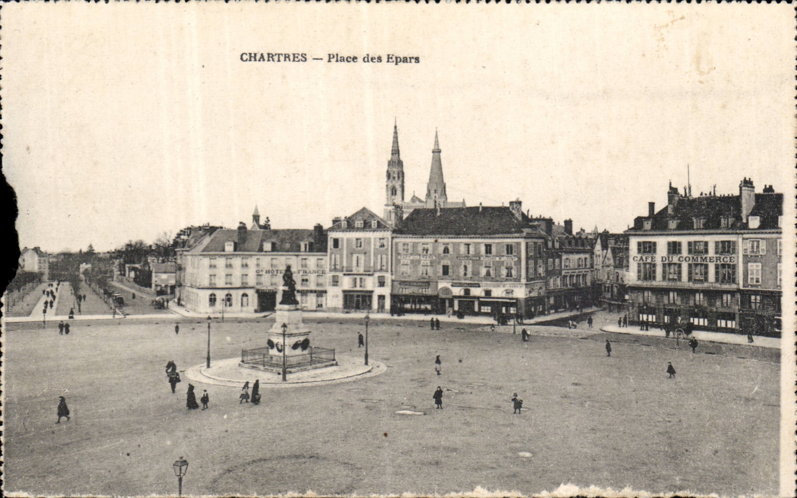 CPA Chartres Place des Epars