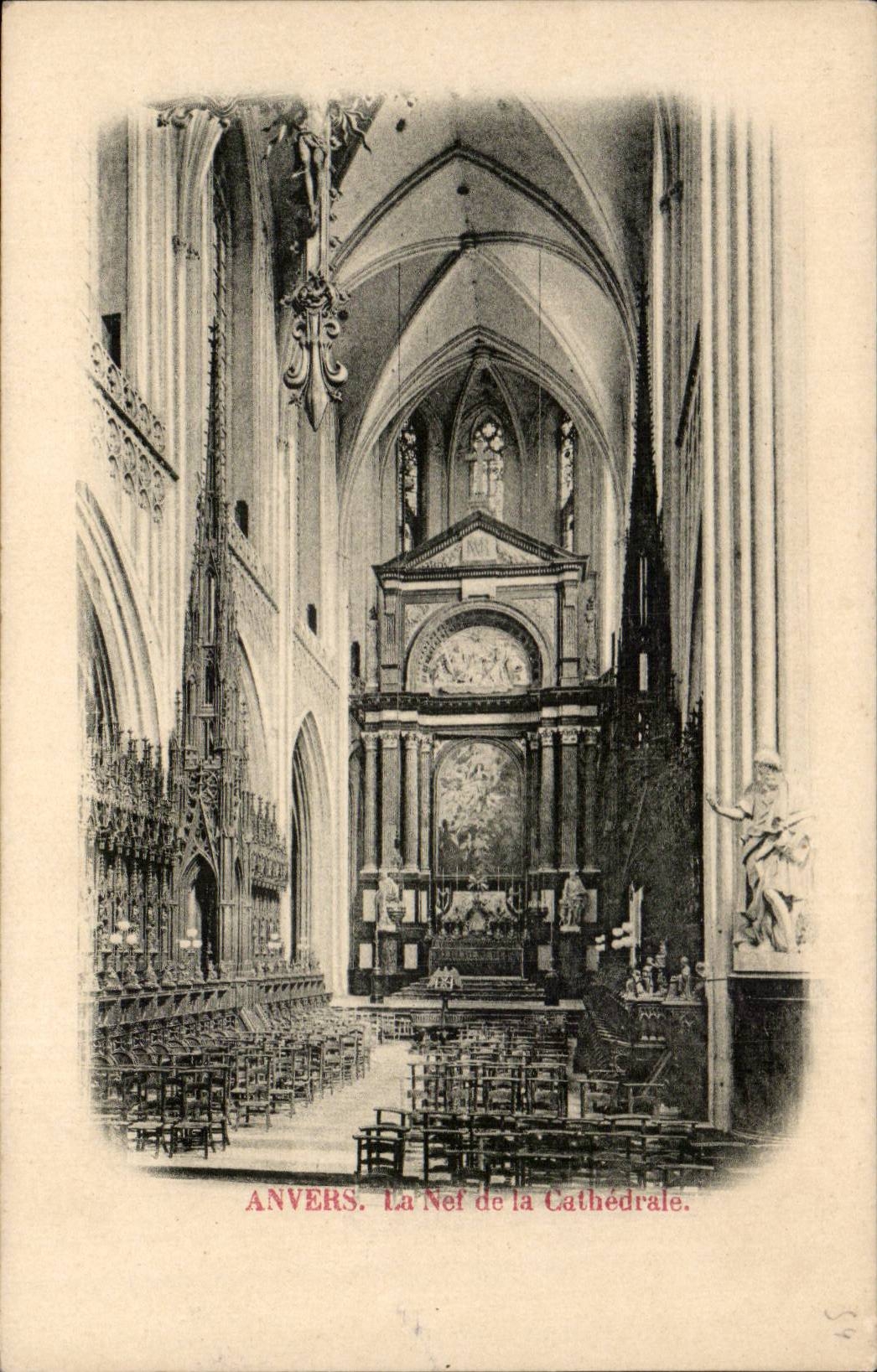 CPA Belgique Anvers La nef de la cathedrale
