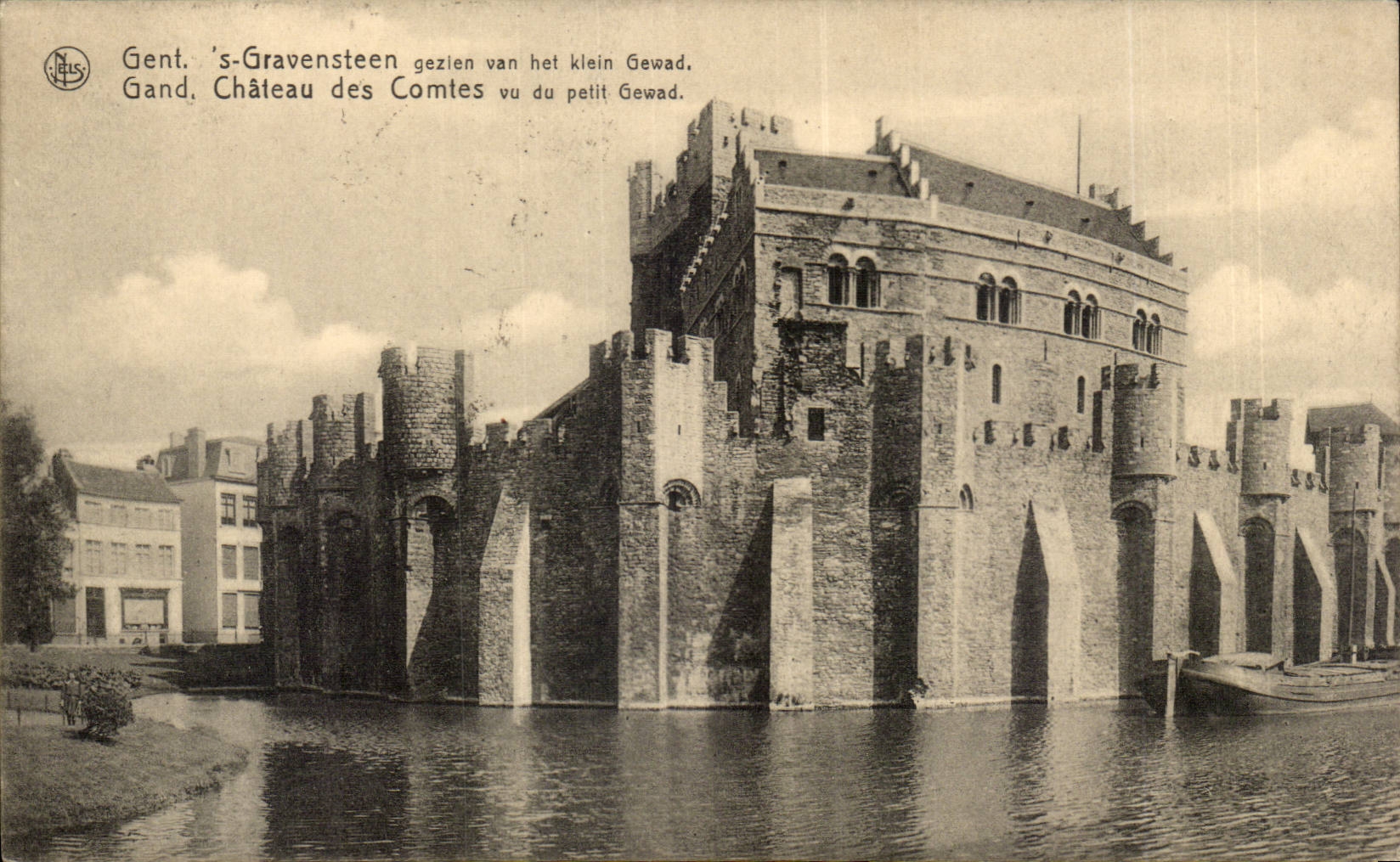 Gent. 's-Gravensteen gezien van het klein Gewad. — Édition François Gillis, n°18.