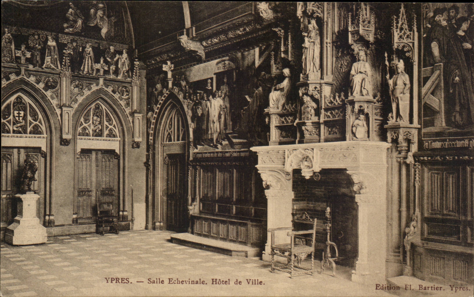 CPA Belgique Ypres Salle Echevinale Hotel de ville