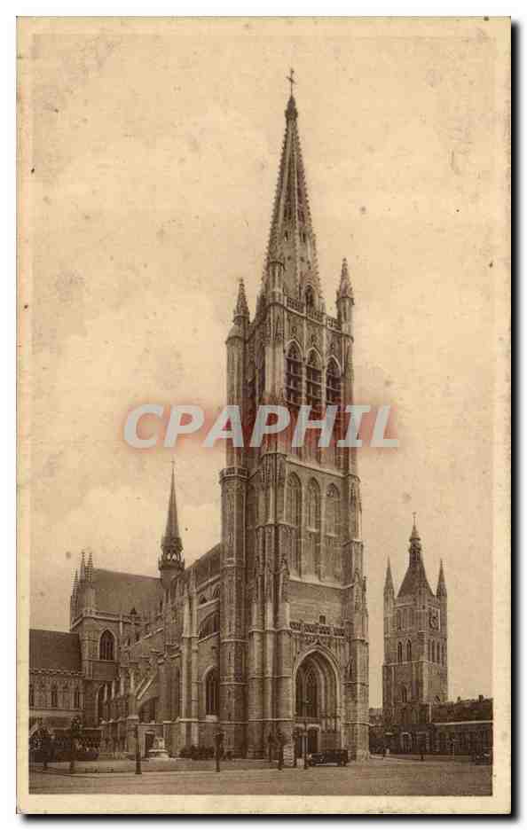 CPA Belgique Ypres Cathedrale St Martin et beffroi