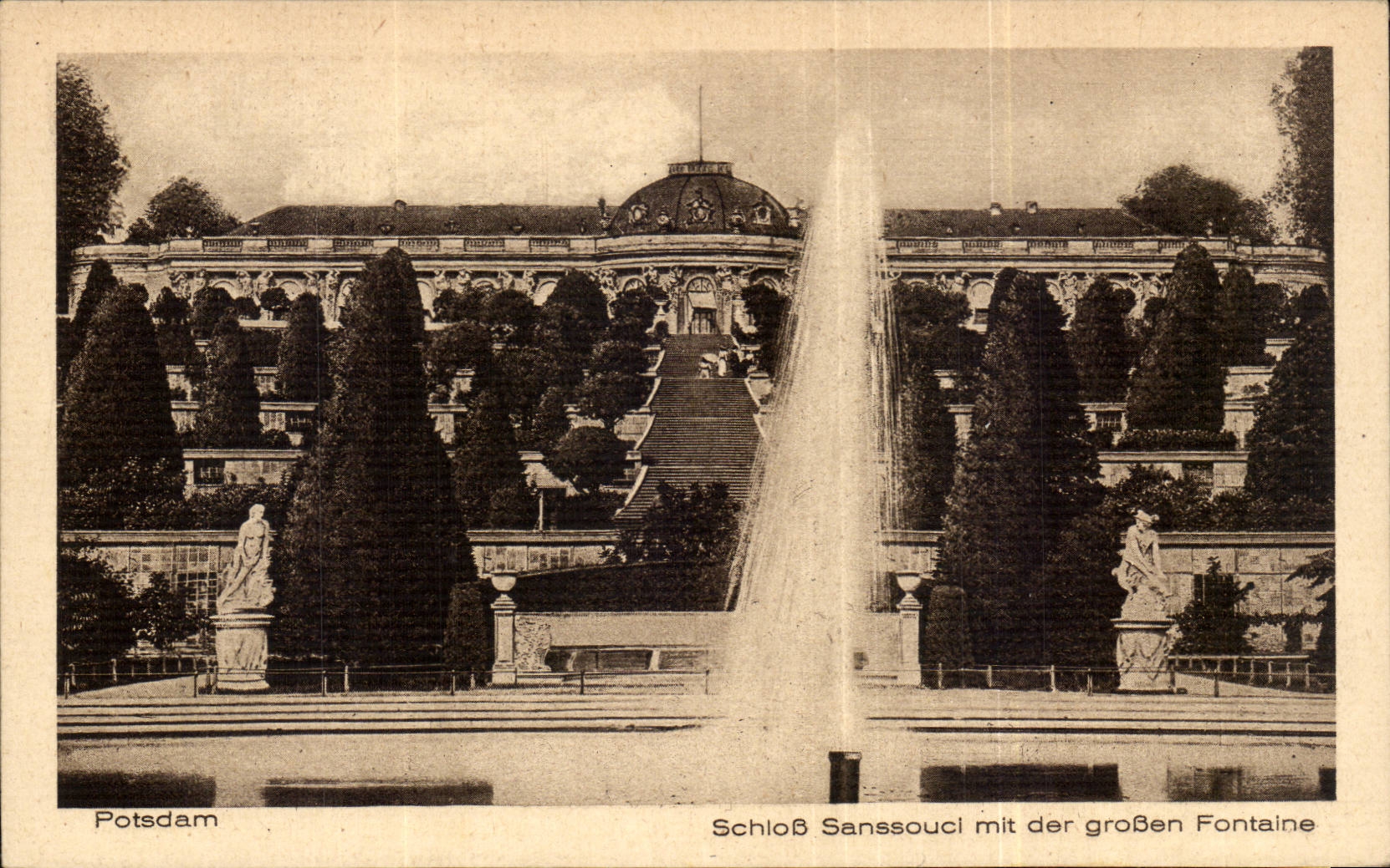 CPA Postdam Schloss Sanssouci mit der Grossen Fontaine