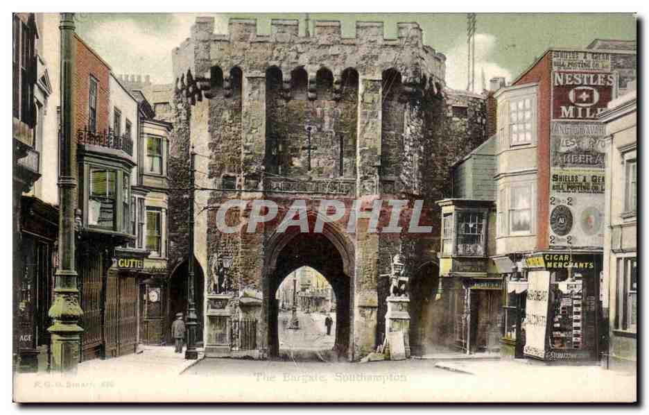 CPA Great Britain The bargate Southampton