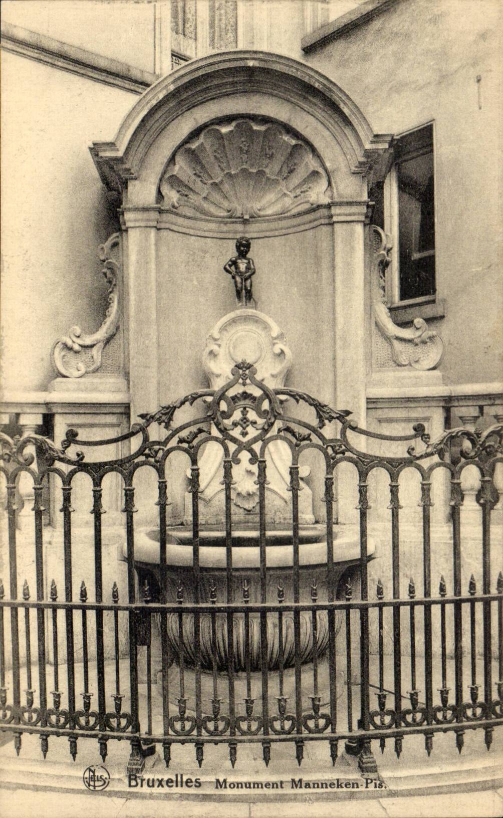 CPA Bruxelles Monument Manneken Pis