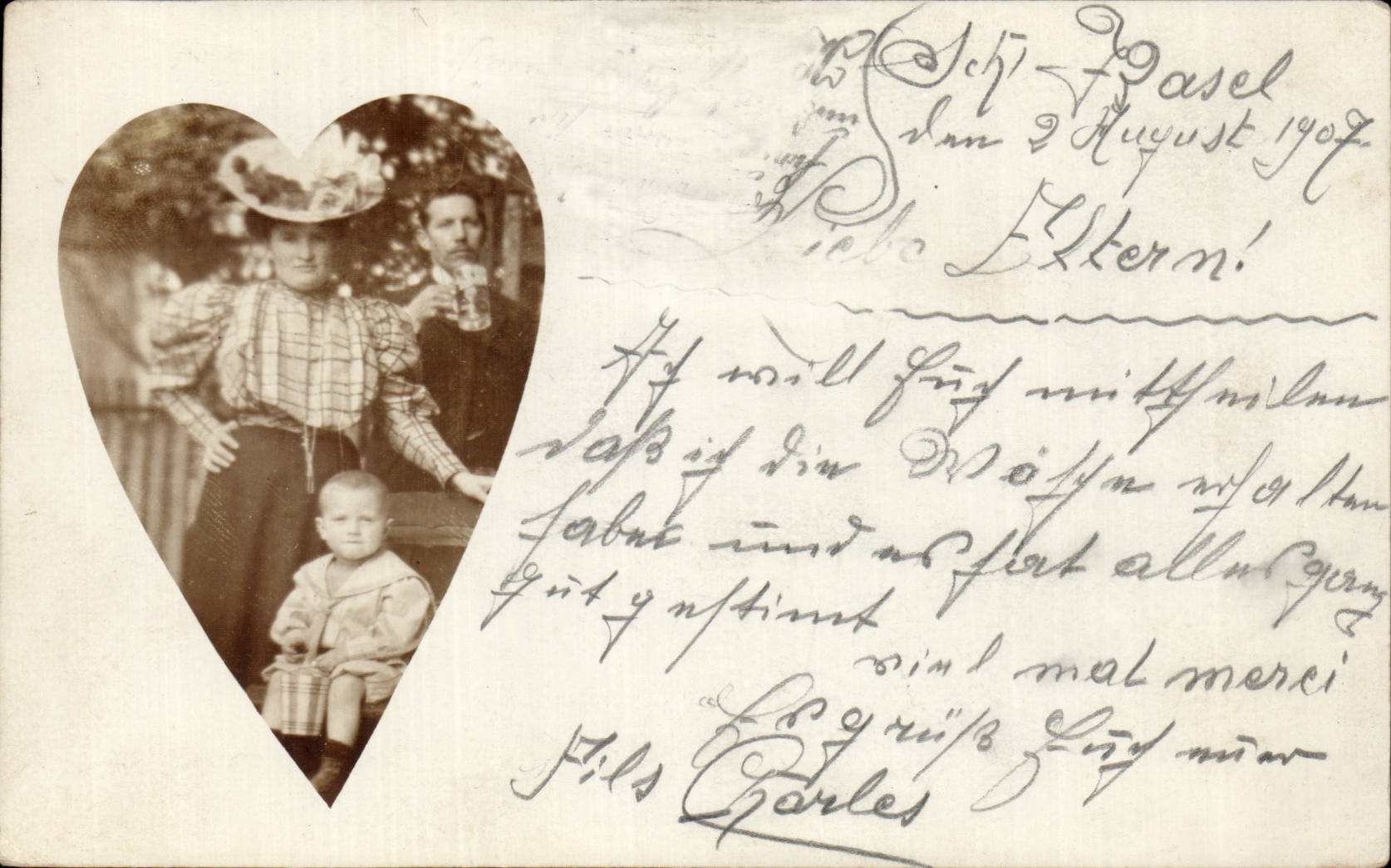 CPA Folklore Costume Femme et enfant