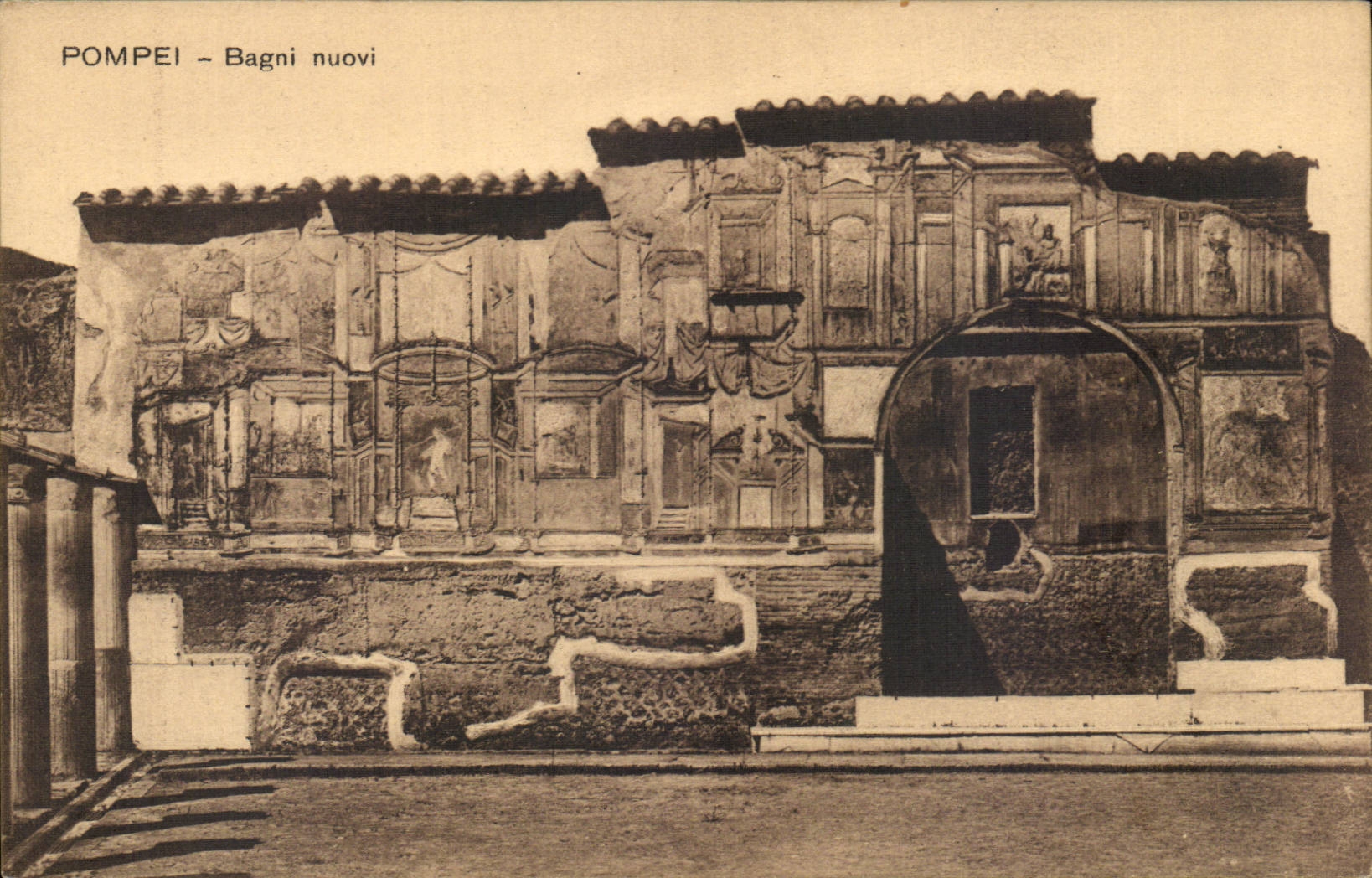 Italie Italia CPA pompei Bagni Nuovi