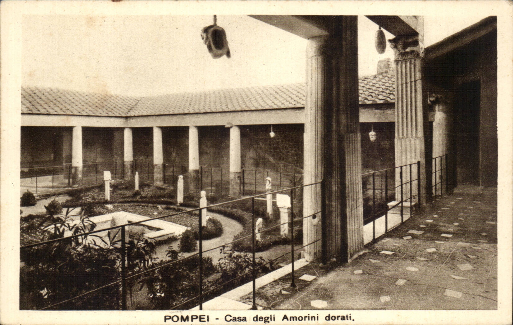 Italie Italia Pompei CPA Casa degli Amorini dorati