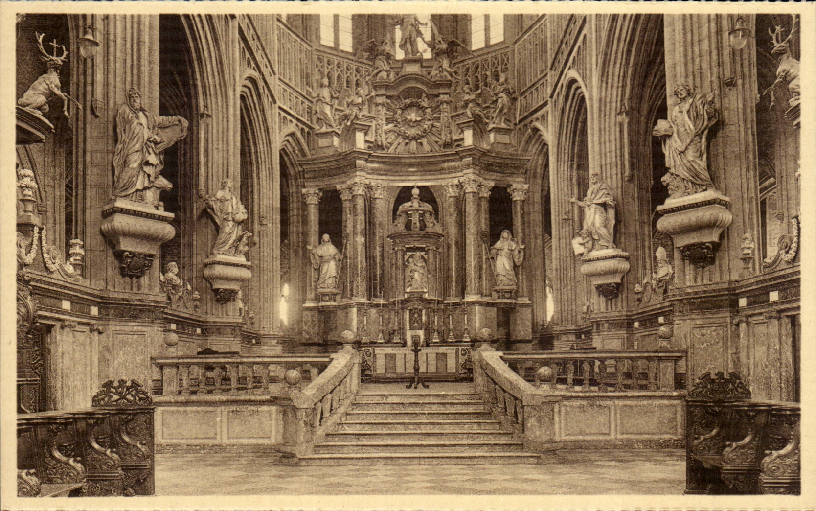 Belgie Belgique CPA St Hubert la basilique