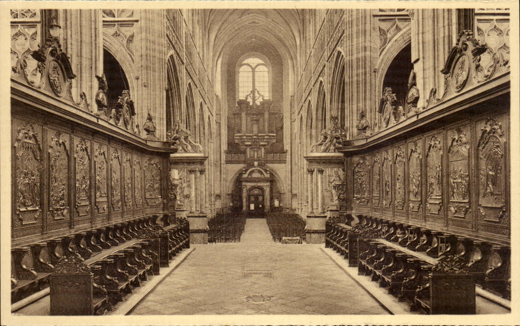 Belgie Belgique CPA St Hubert la basilique Choeur des moines monk