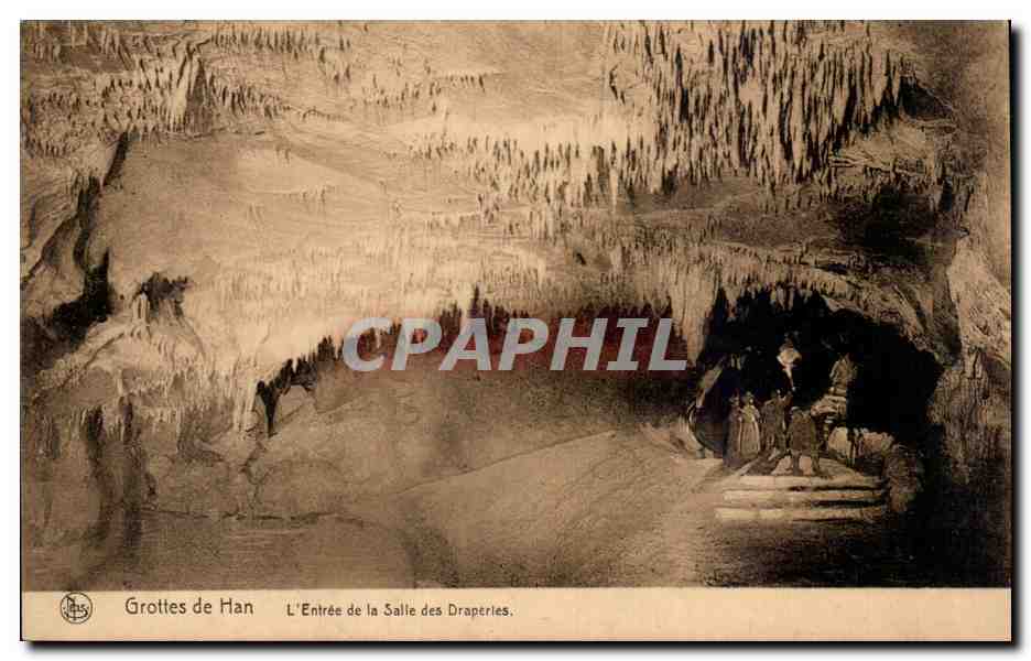 Grottes de Han — L'Entrée de la Salle des Draperies — N.ELS
