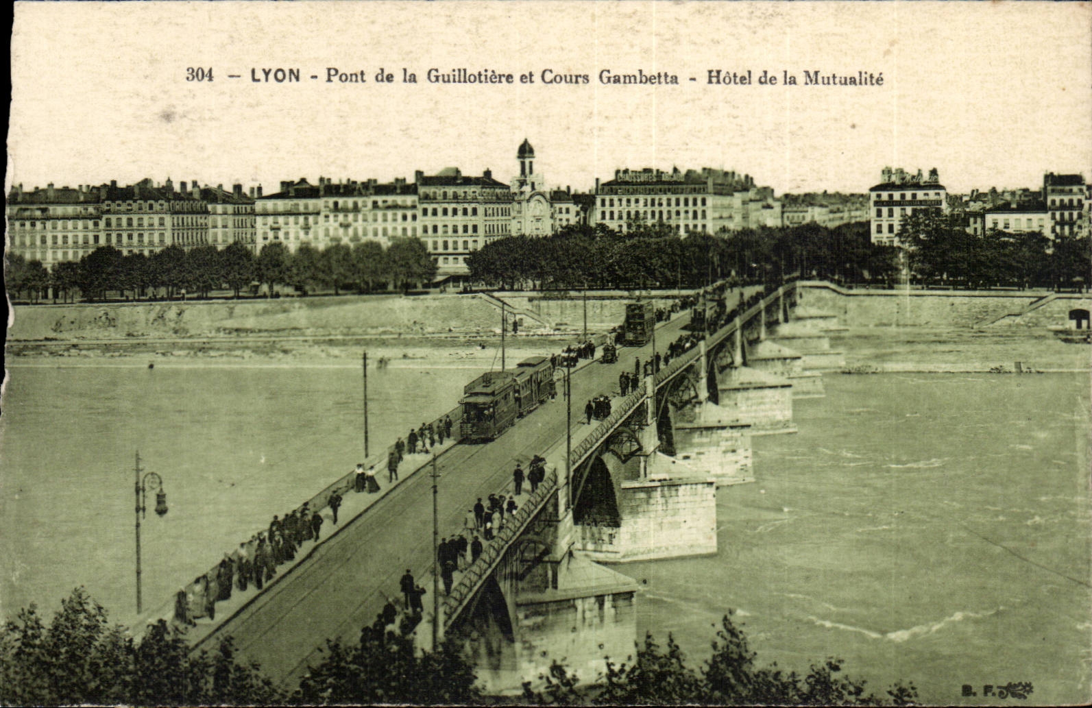 LYON - Pont de la Guillotière et Cours Gambetta - Hôtel de la Mutualité