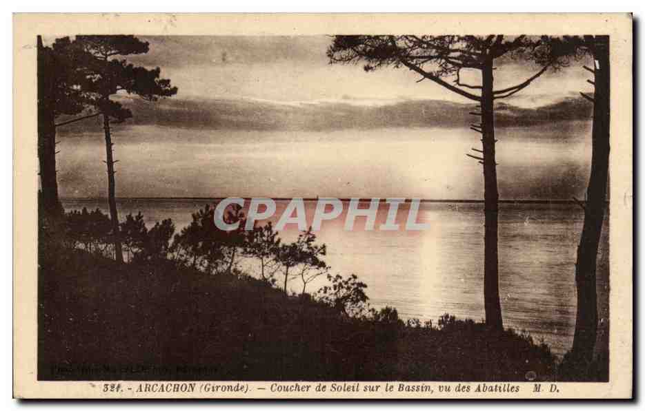 Arcachon (Gironde) — Coucher de Soleil sur le Bassin, vu des Abatilles — M. D.