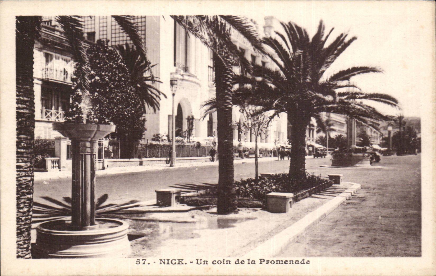 Nice CPA Un coin de la promenade